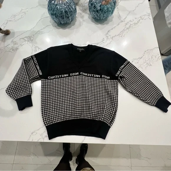VINTAGE CHRISTIAN DIOR black houndstooth v neck pullover sweater monsieur - Picture 3 of 9